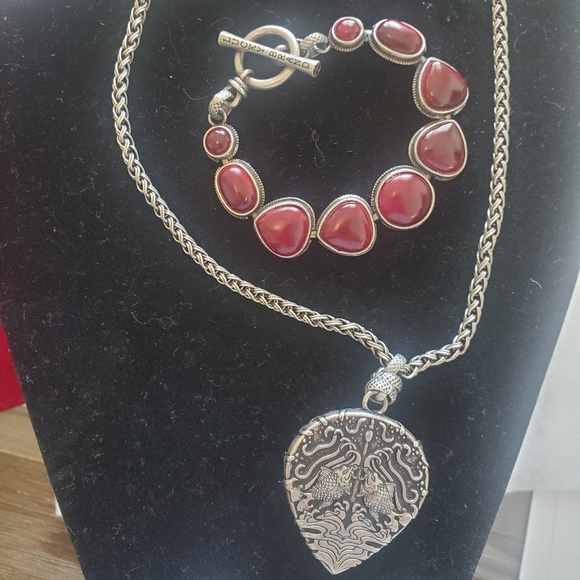 Lucky Brand Red Stone Necklace and Bracelet Set - Picture 2 of 7